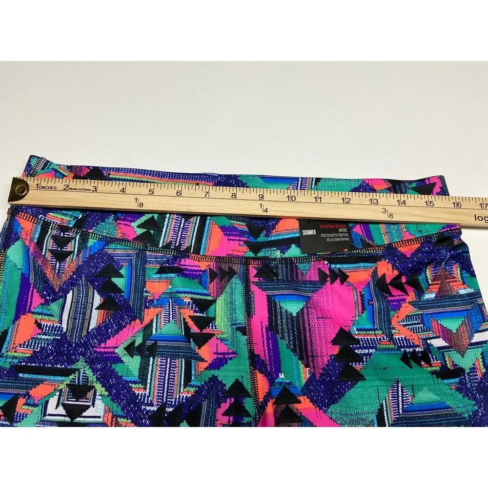 Fila Sport Run Capri Skimmer Mid Rise Leggings‎ - NWT Tribal Aztec Design Large